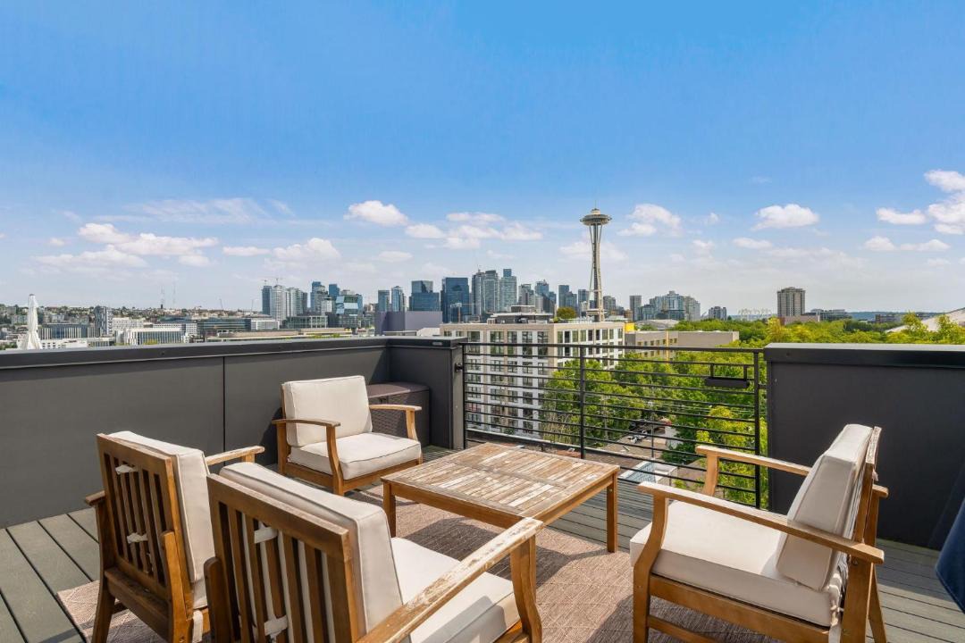 Photo of Patio Balcony in Lower Queen Anne