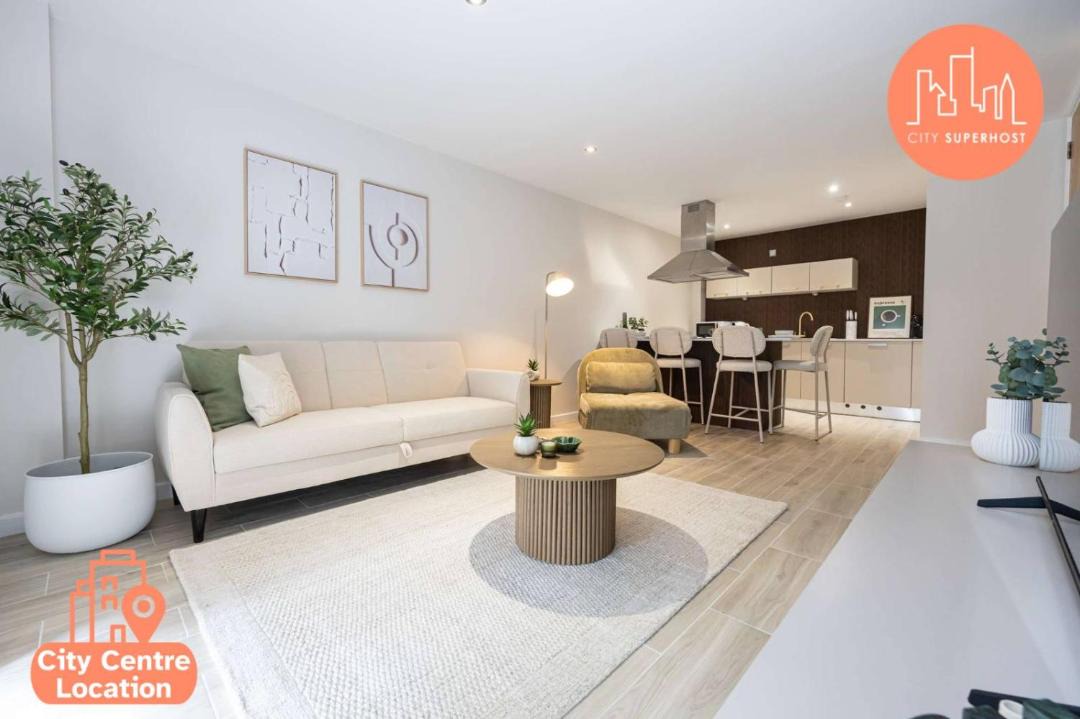 Photo of Others in Cheetham Hill