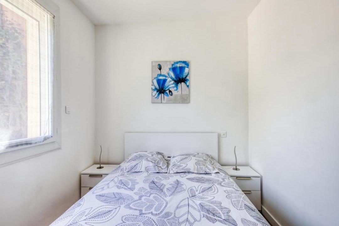 Photo of Bedroom in Barry-d'Islemade