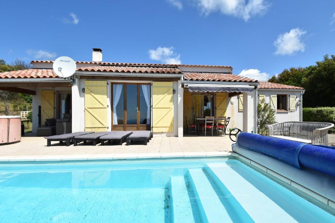 Photo of Others in Velieux