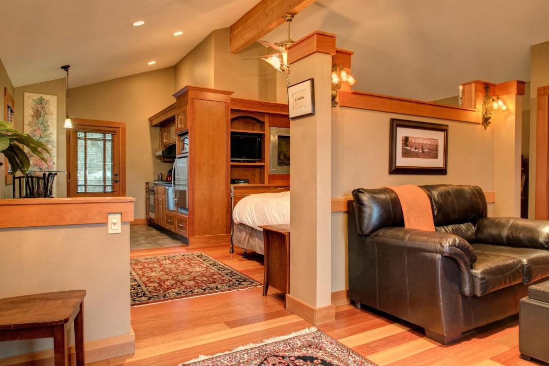 Photo of Livingroom in Friday Harbor