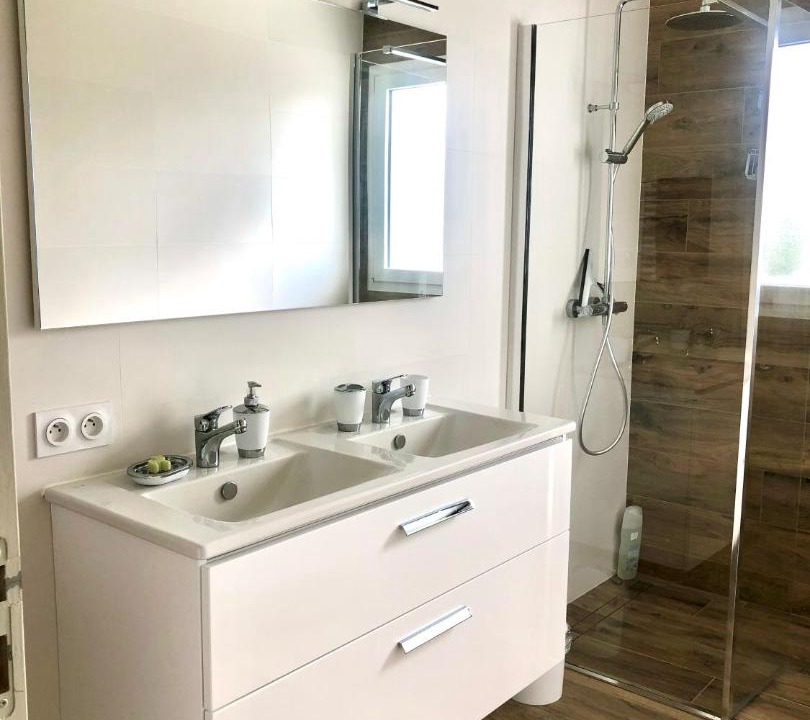 Photo of Bathroom in Chateau-d'Olonne