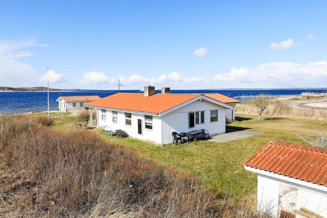 Photo of Others in Hvalpsund