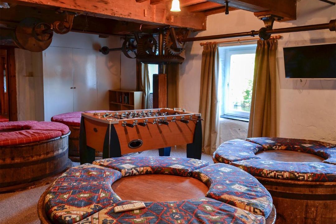 Photo of Others in Overton-on-dee