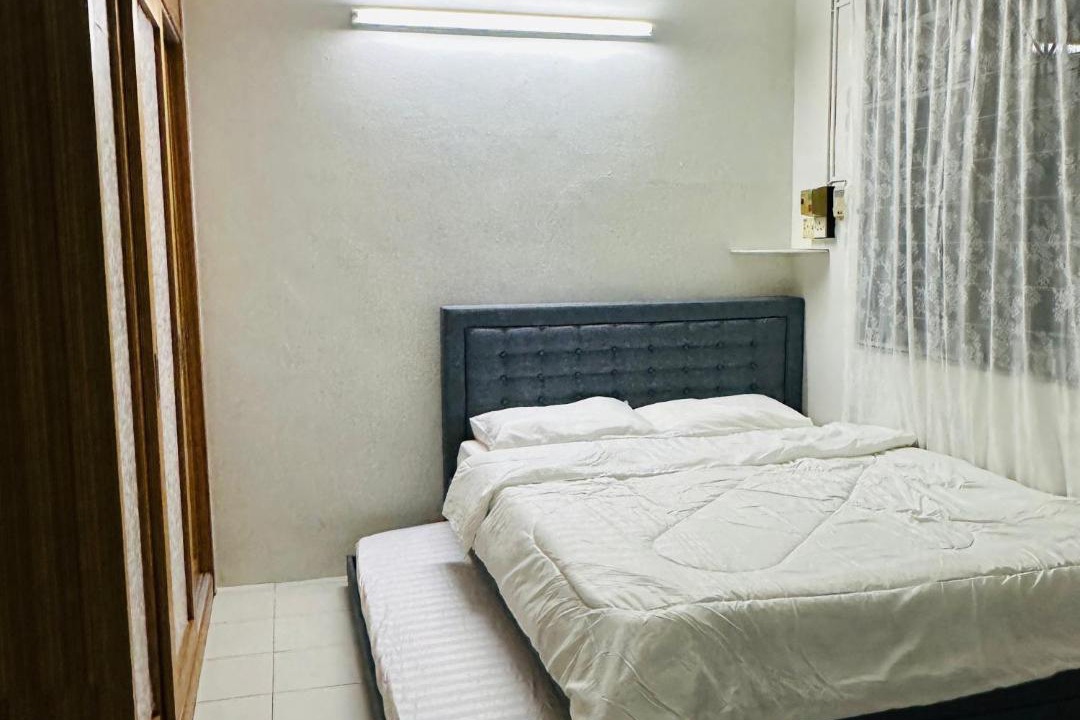 Photo of Bedroom in Kampung Sengat