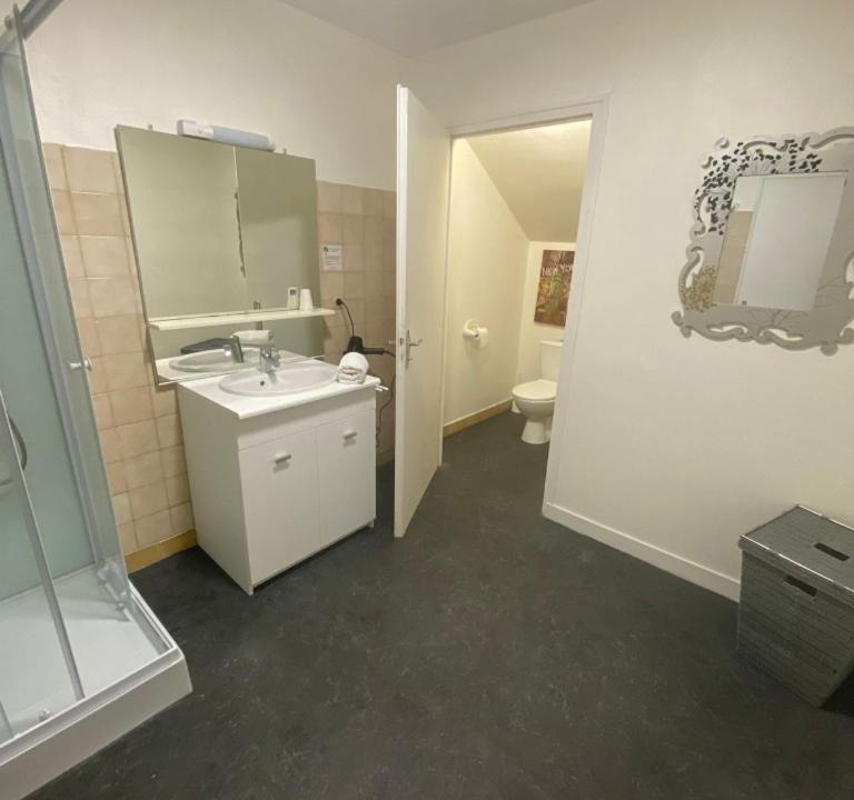 Photo of Bathroom in Cerizay