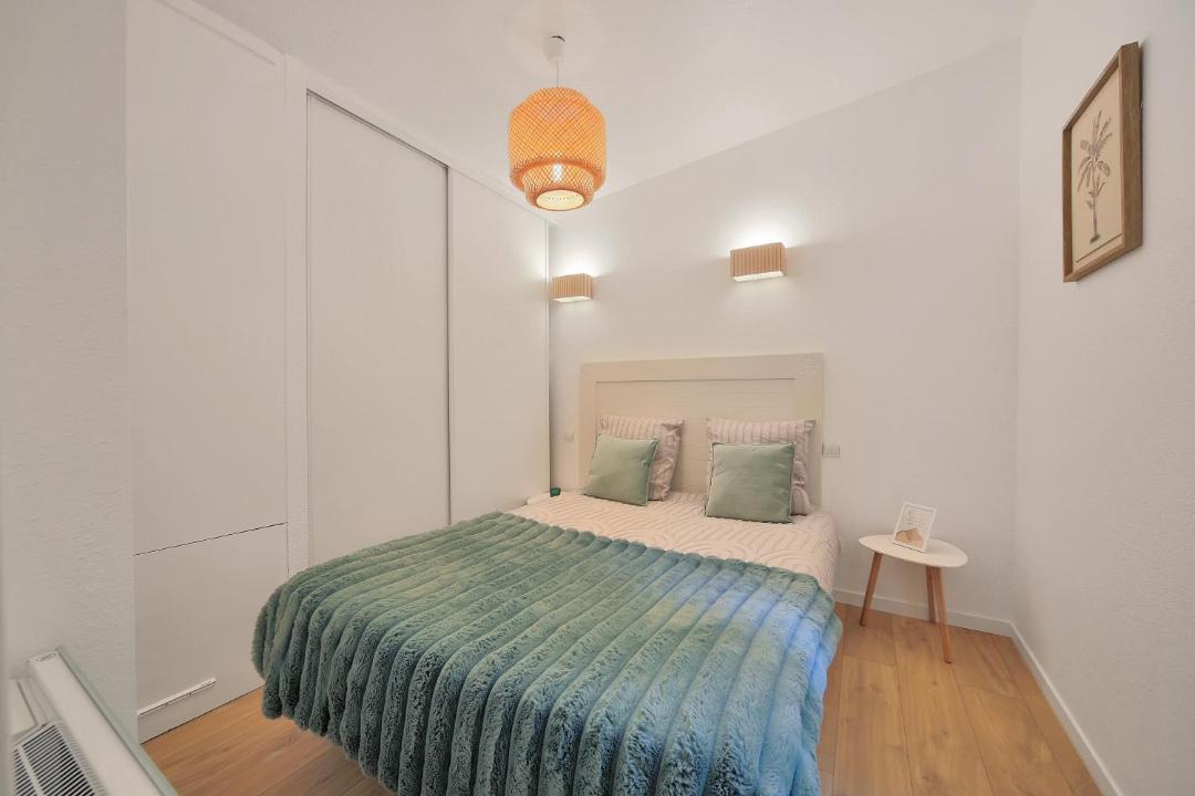 Photo of Bedroom in Eppe-Sauvage