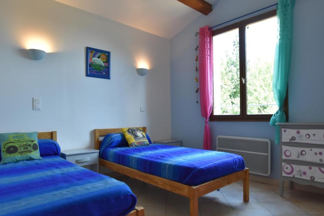 Photo of Others in Courry