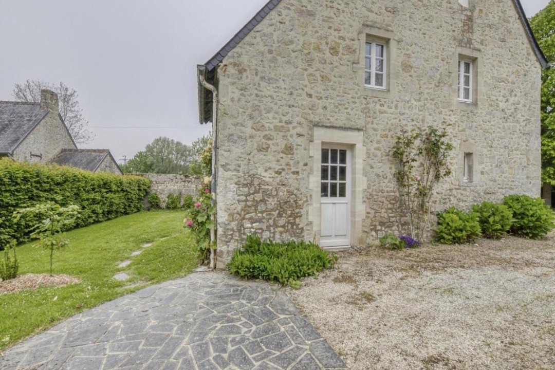 Photo of Others in Aignerville