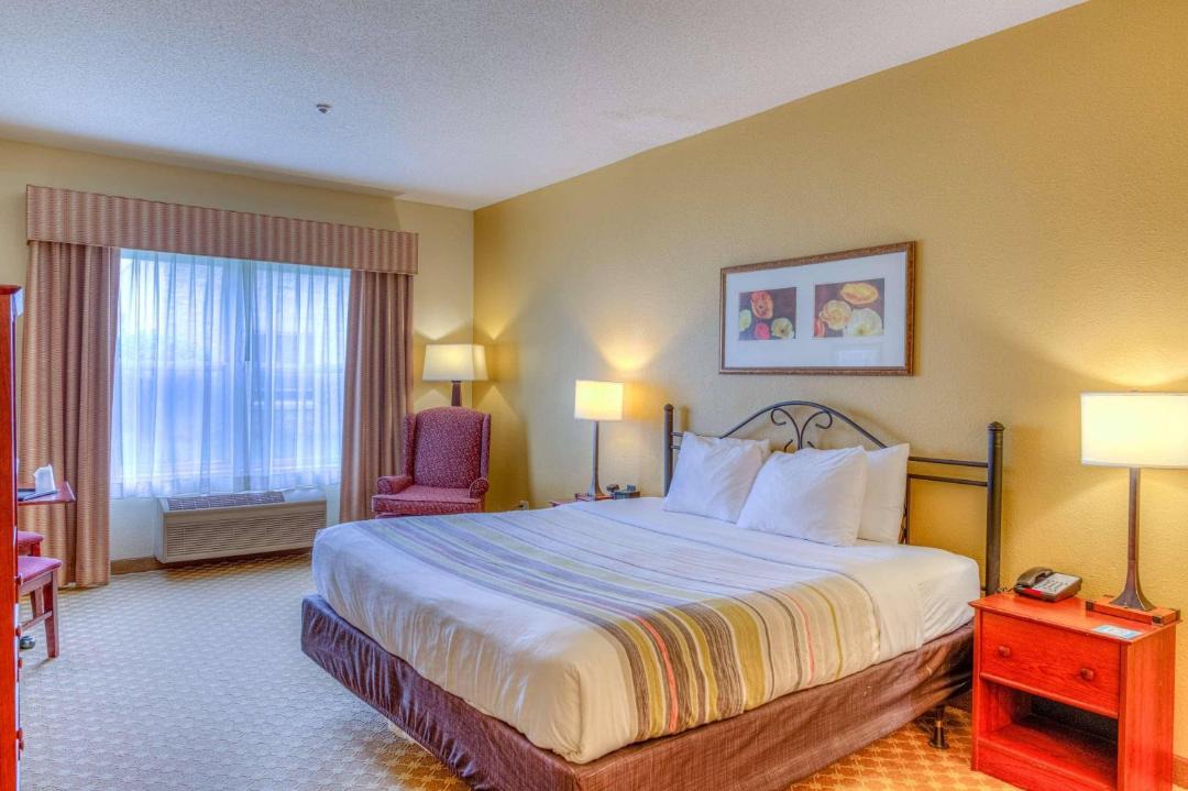 Photo of Bedroom in Village of Lakewood