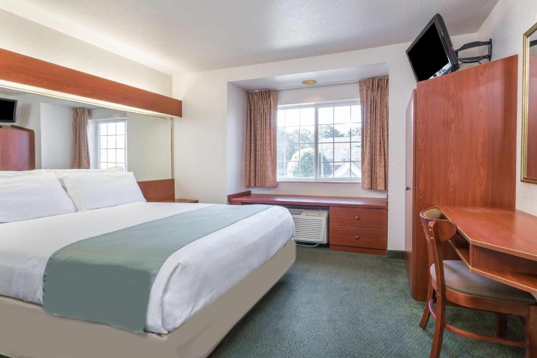 Photo of Bedroom in Marianna