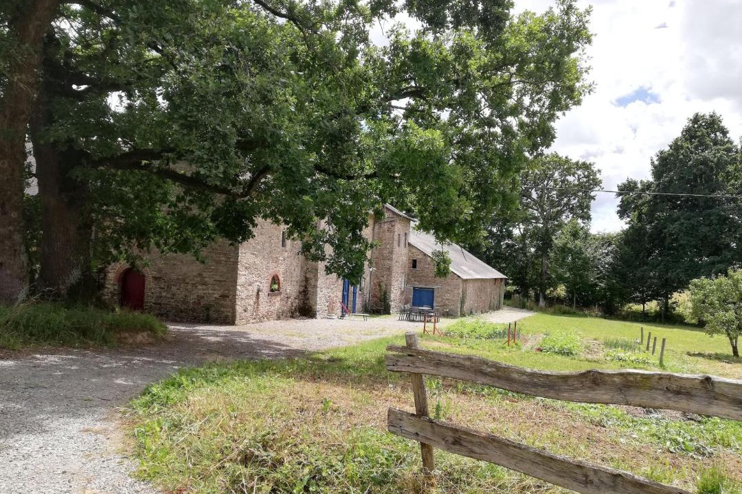 Photo of Others in Crevin