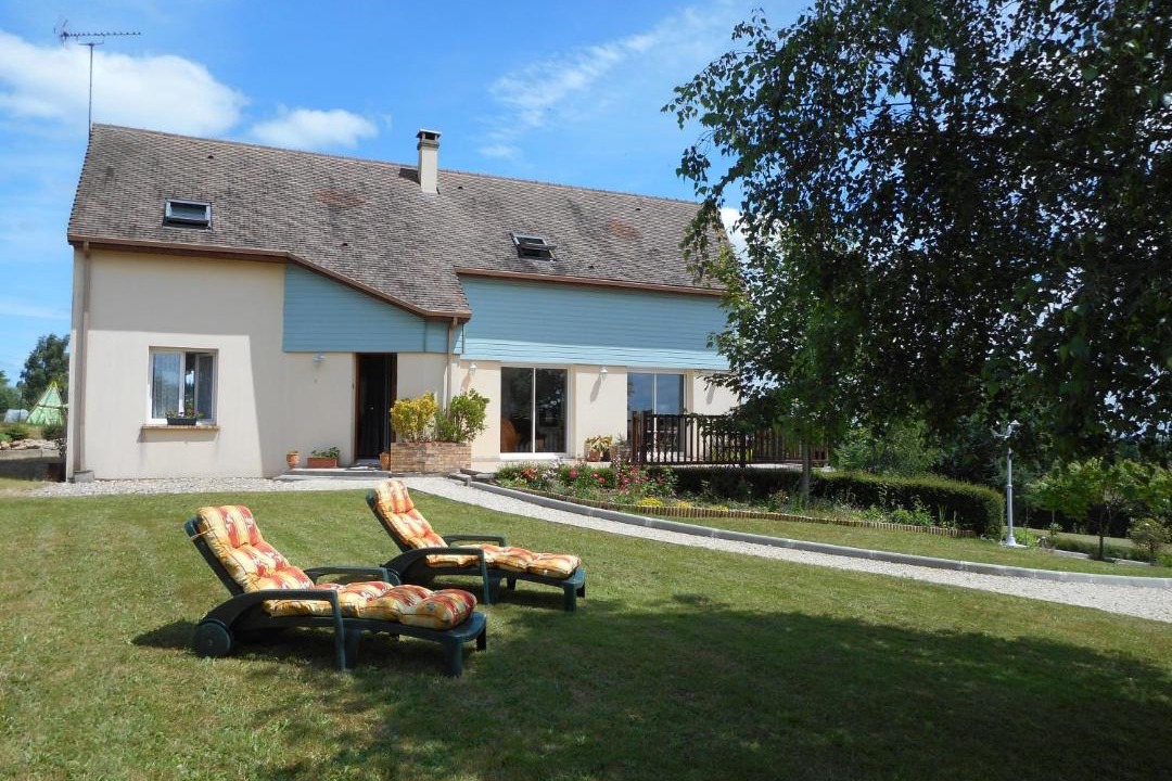 Photo of Others in Gandelain