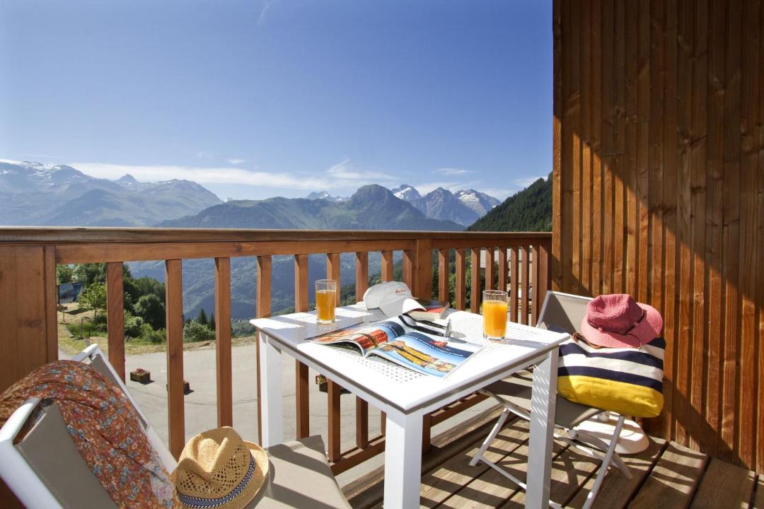 Photo of Patio Balcony in Auris