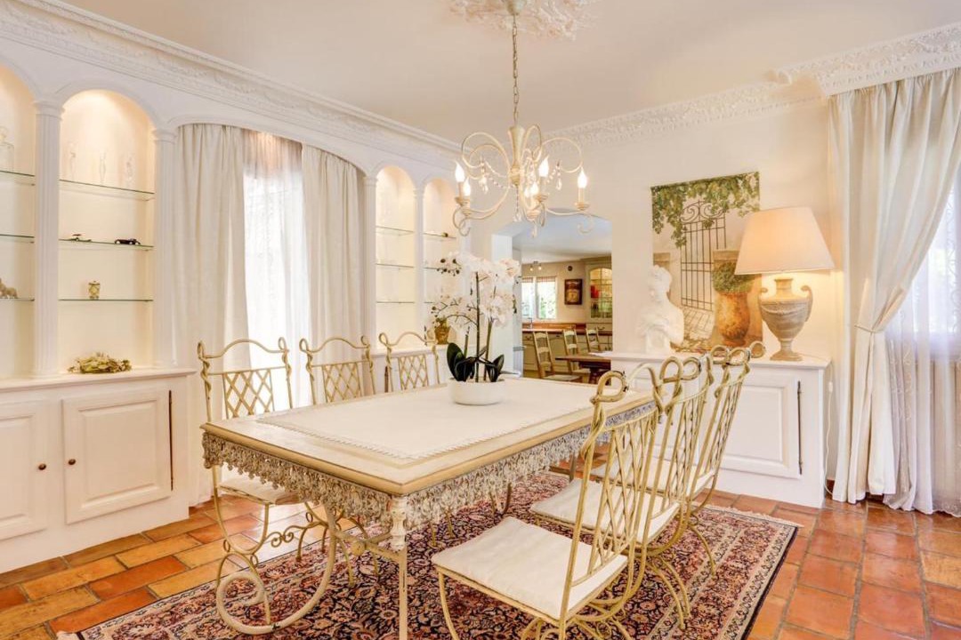 Photo of Others in Mouans-Sartoux