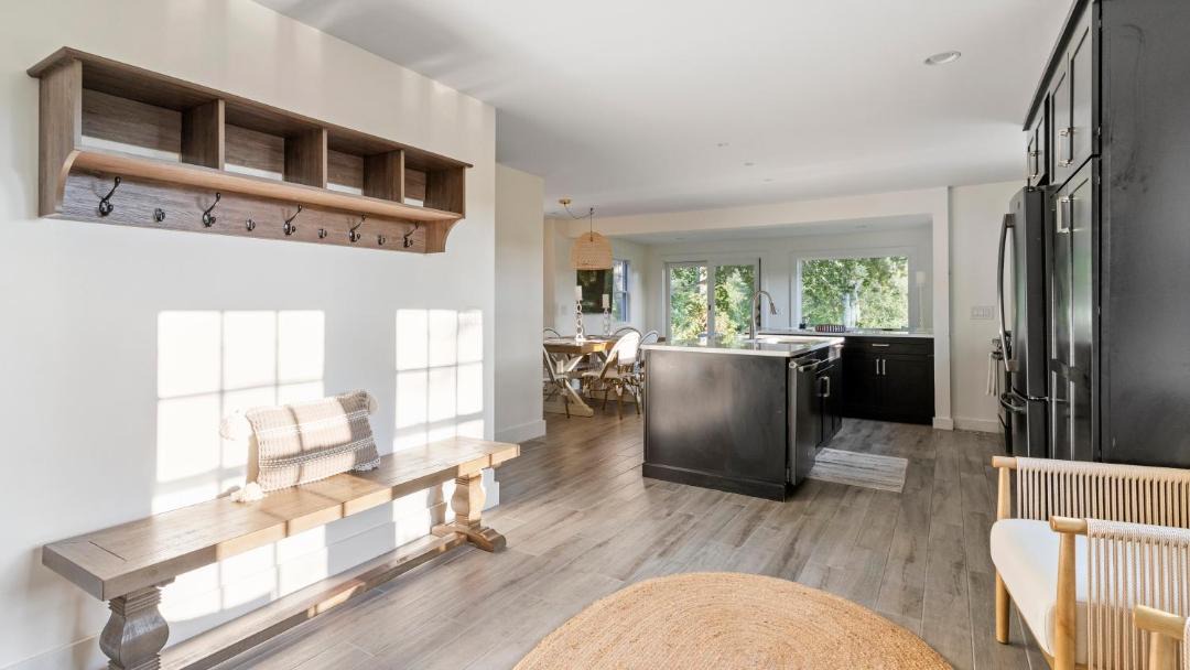 Photo of Others in Charlestown