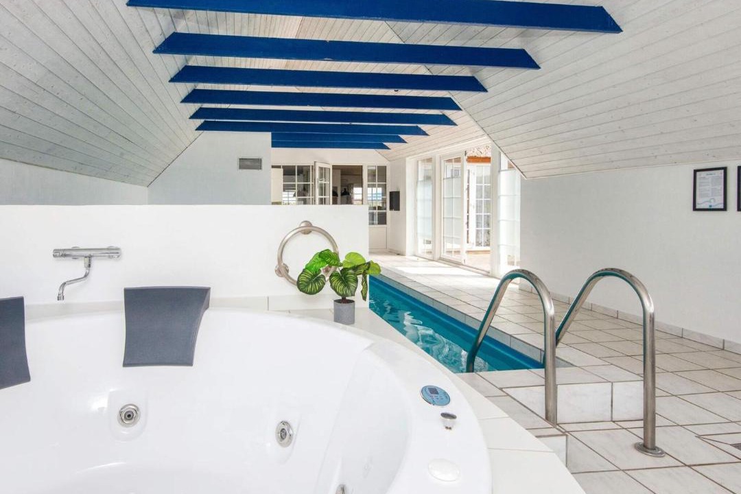 Photo of Others in Vrist Strand