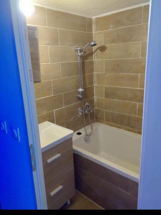 Photo of Bathroom in Solaro