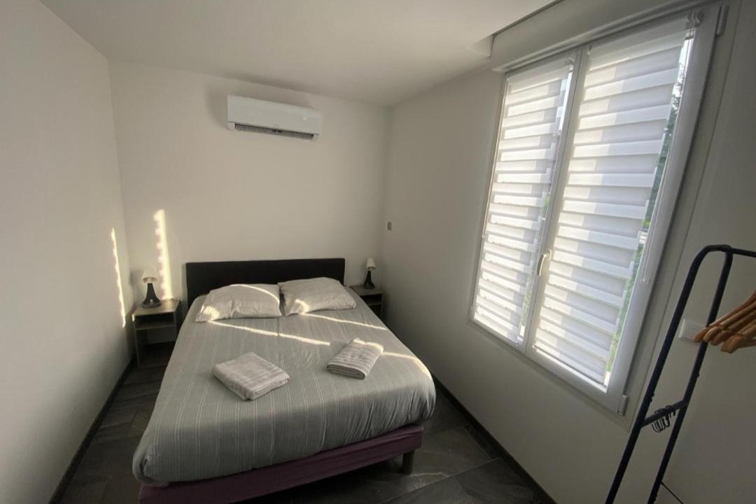 Photo of Bedroom in Douai