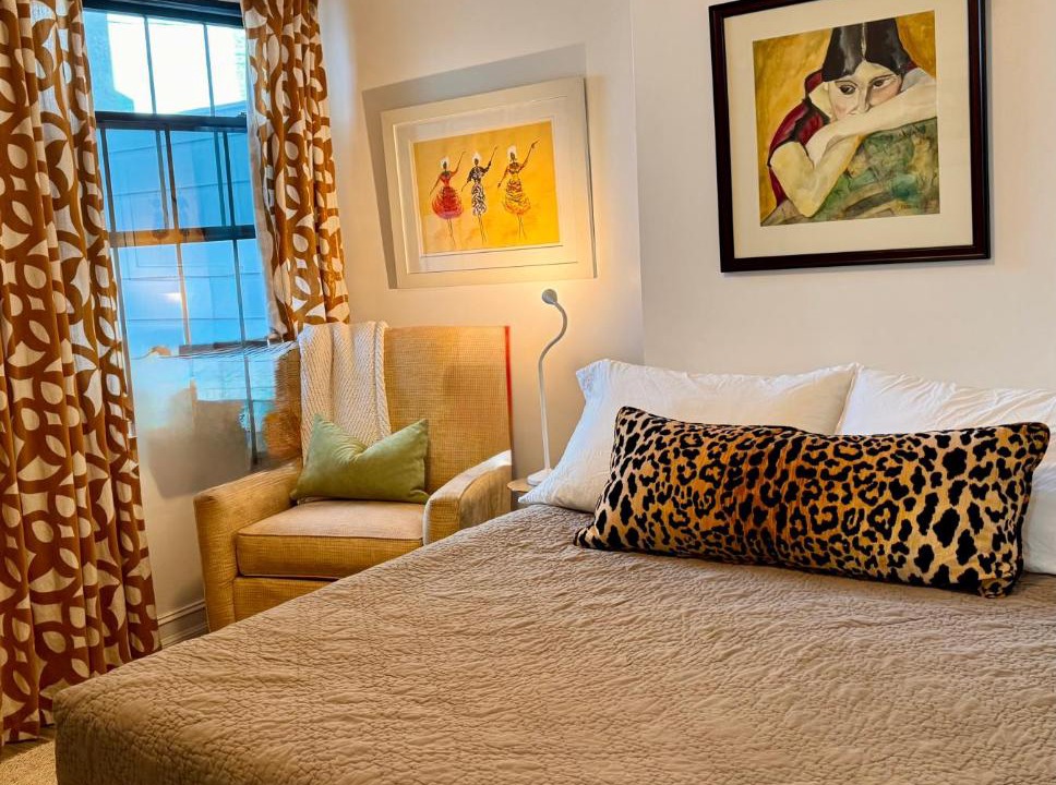 Photo of Bedroom in Downtown