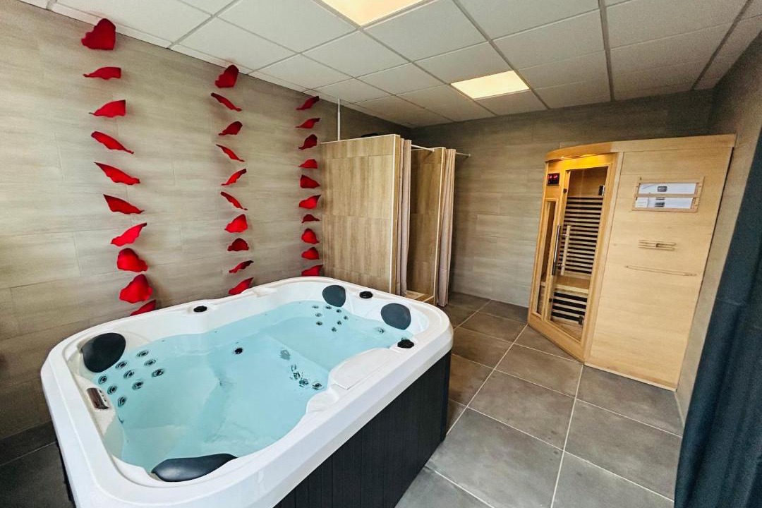 Photo of Others in Quettehou