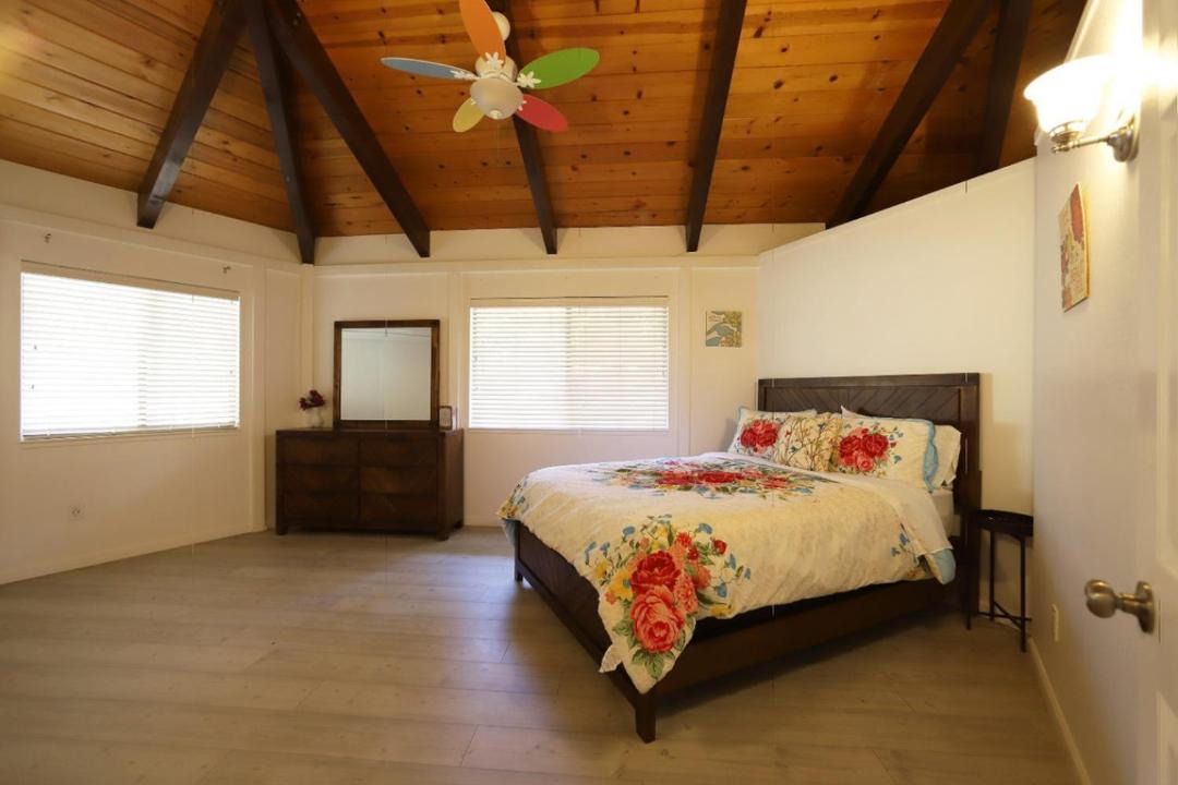 Photo of Bedroom in Apple Hill