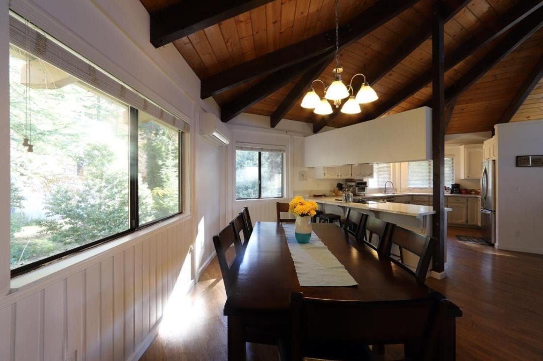 Photo of Kitchen in Apple Hill