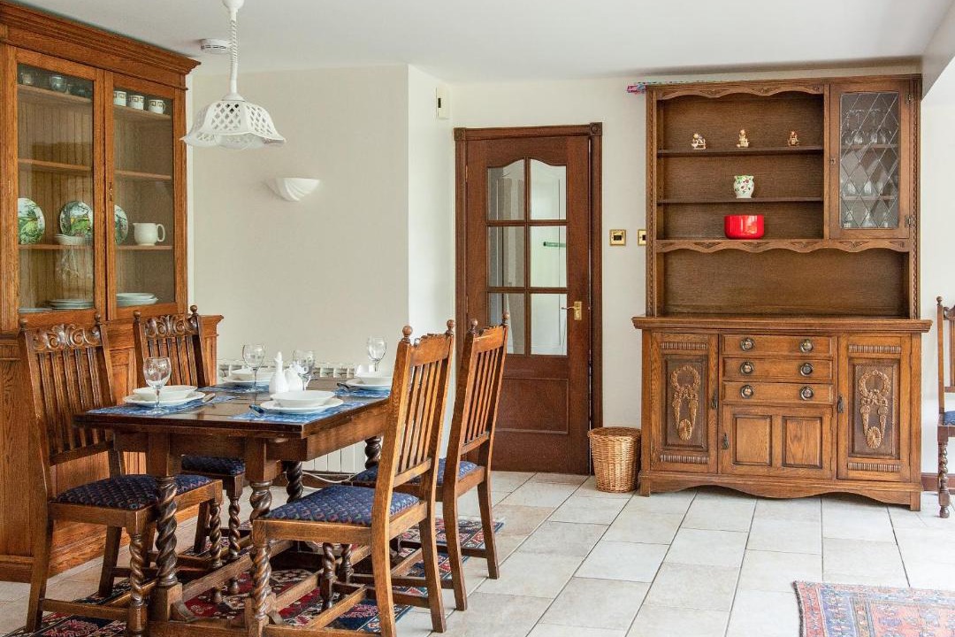 Photo of Others in Maud