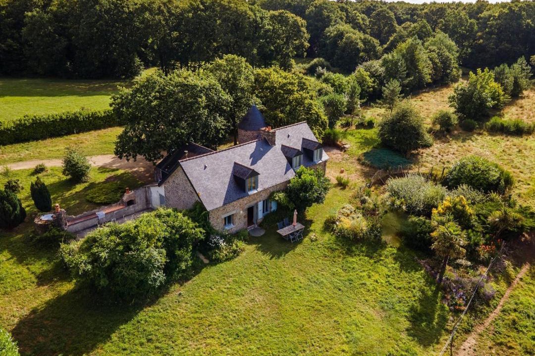 Photo of Others in Baguer-Morvan