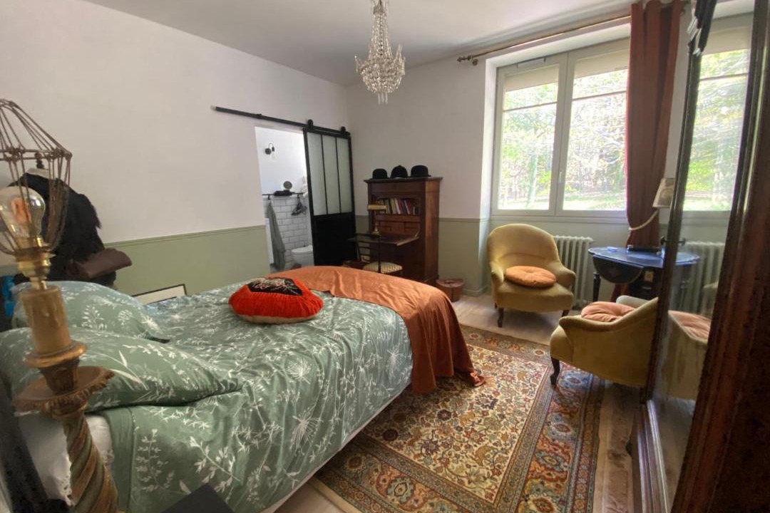 Photo of Others in Saint-Saud-Lacoussiere