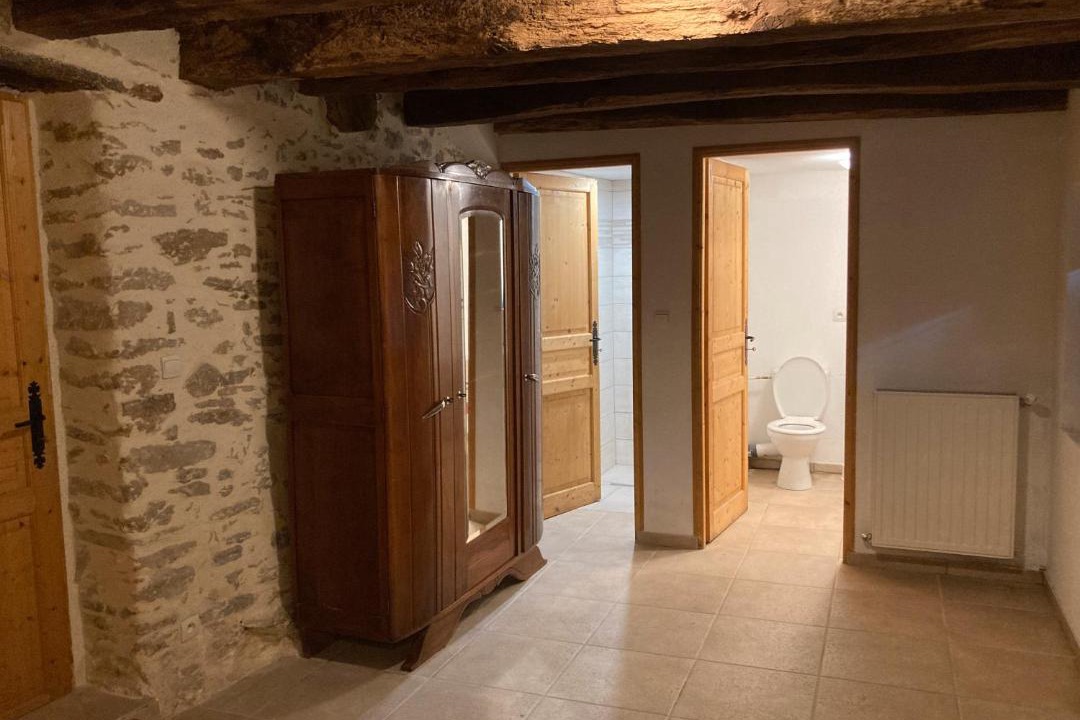 Photo of Others in Nantiat