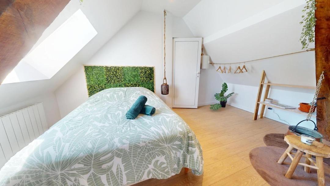 Photo of Others in Lacroix-Saint-Ouen