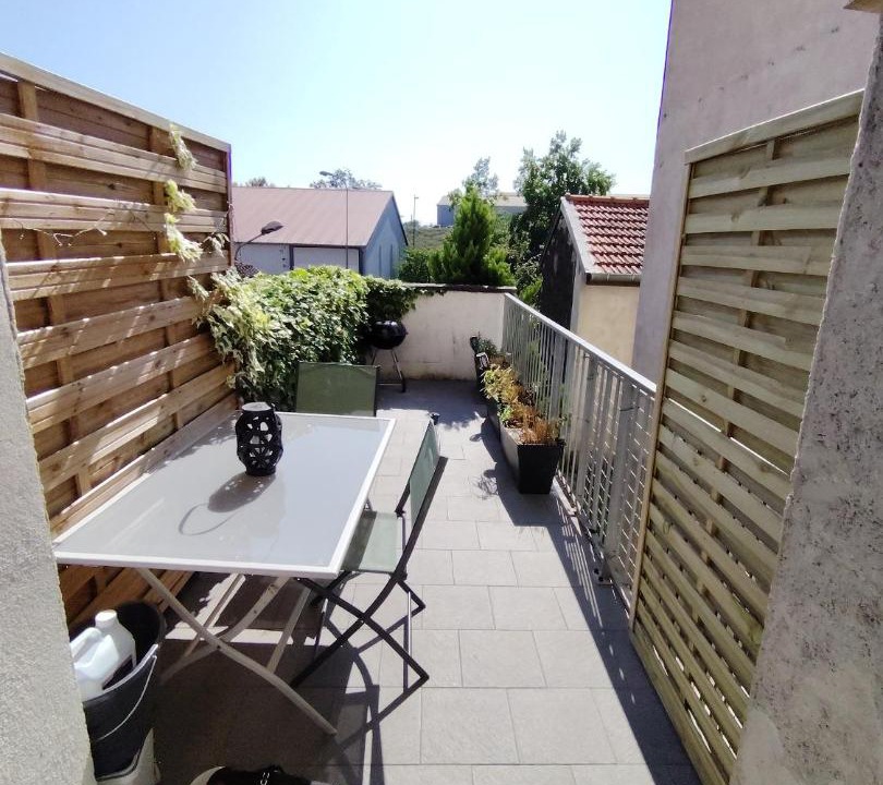 Photo of Patio Balcony in Haussonville-Blandan-Mon Desert-Saurupt