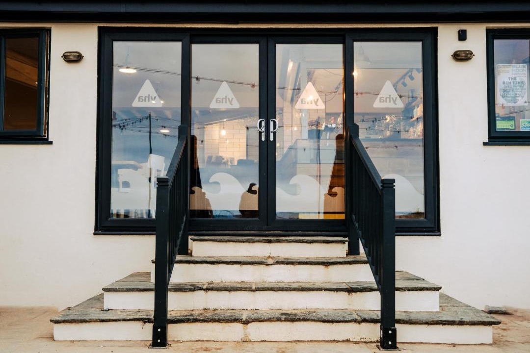 Photo of Others in Constantine Bay