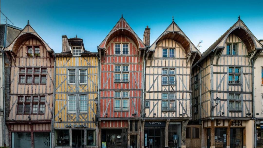 Photo of Buildings in Troyes