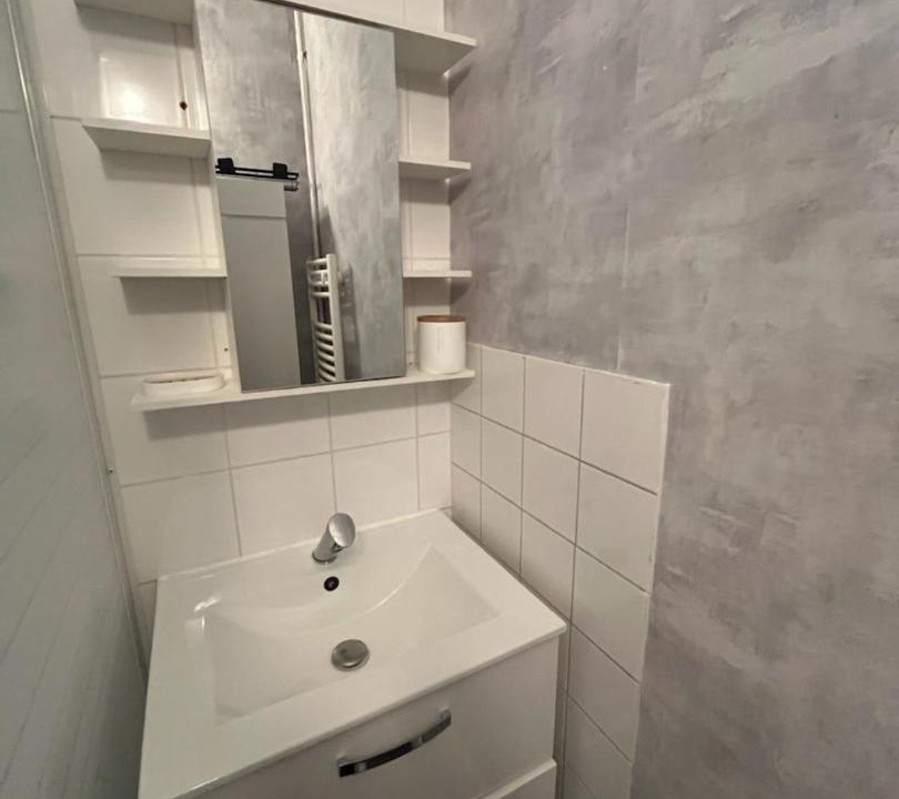 Photo of Bathroom in Troyes