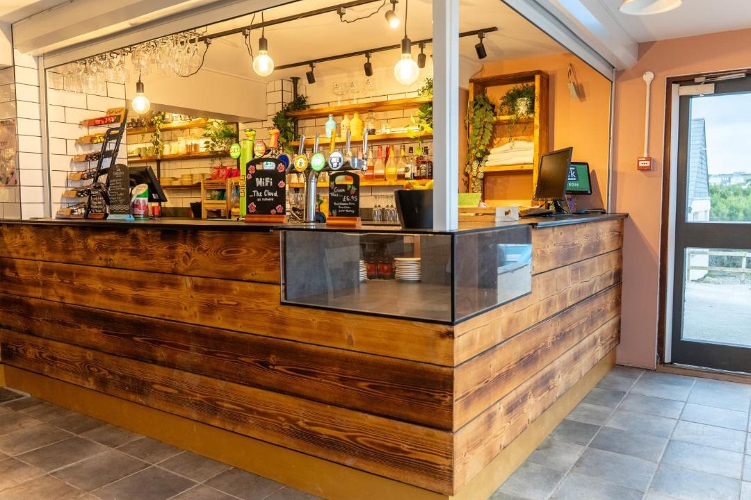 Photo of Others in Constantine Bay