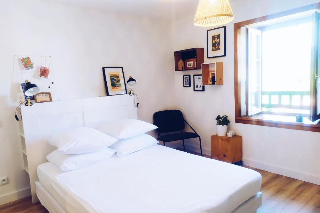 Photo of Bedroom in Sare