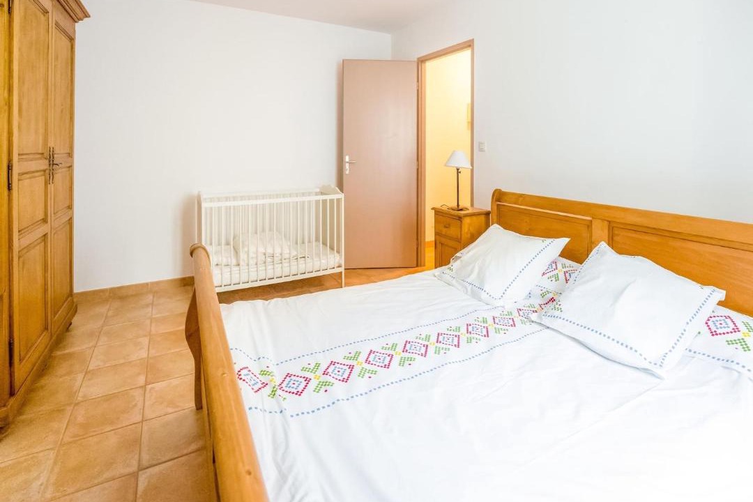 Photo of Bedroom in Montclus