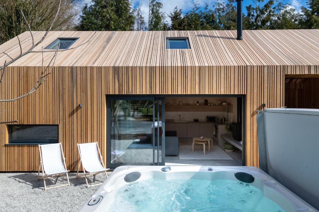 Photo of Others in Etchinghill