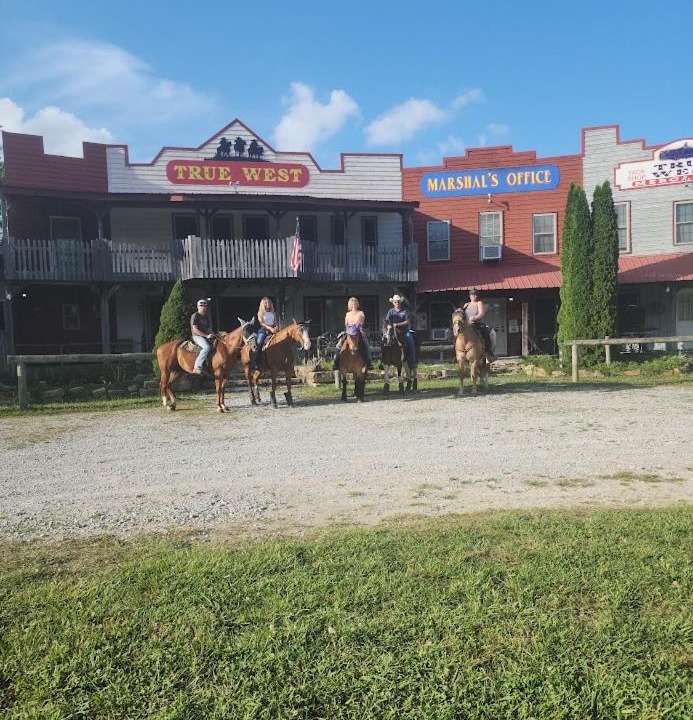 Photo of Others in Jamestown