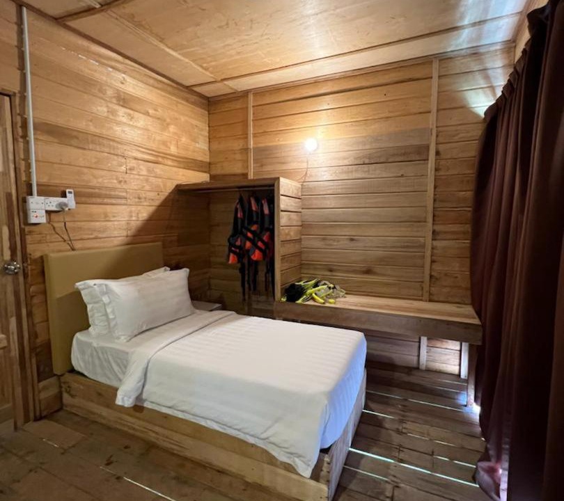 Photo of Bedroom in Kampung Kuala Bebang