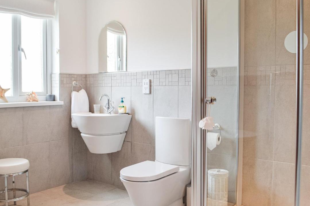 Photo of Bathroom in Ferryside