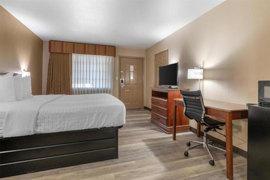 Photo of Bedroom in Poteau