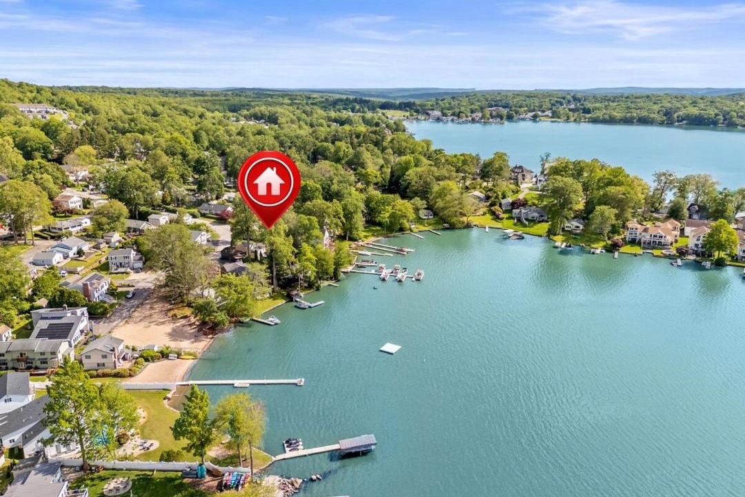 Photo of Others in Lake Pocotopaug