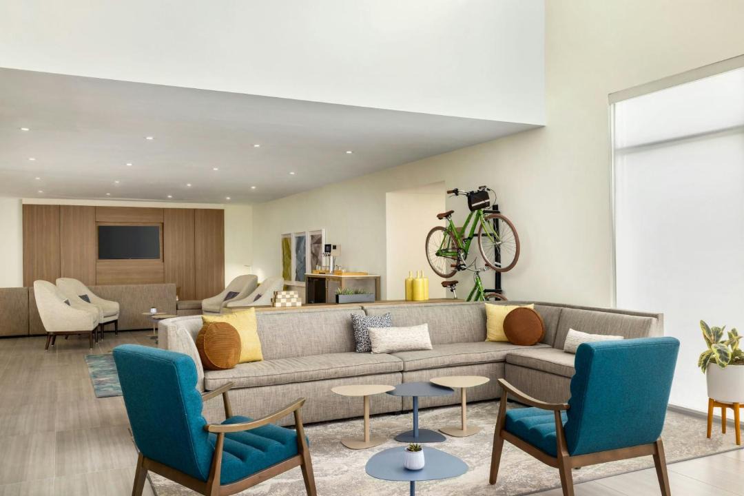 Photo of Livingroom in Emerson