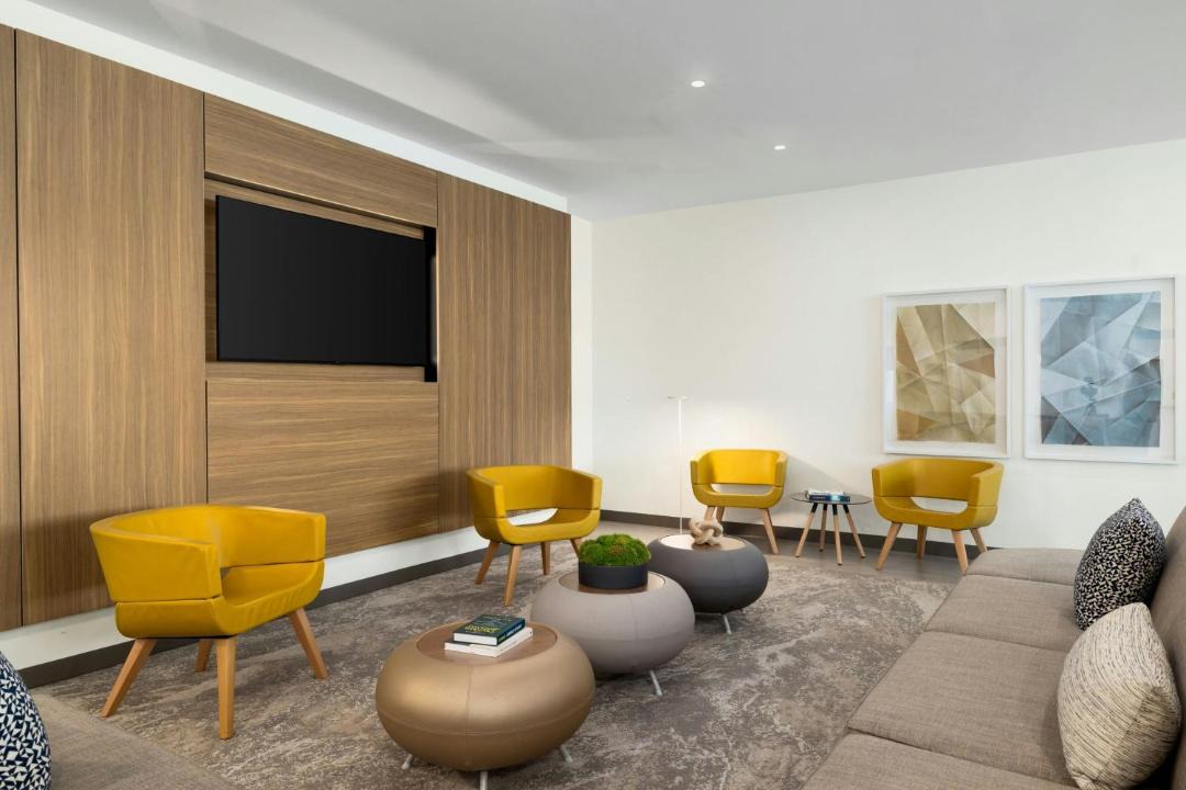 Photo of Livingroom in Emerson