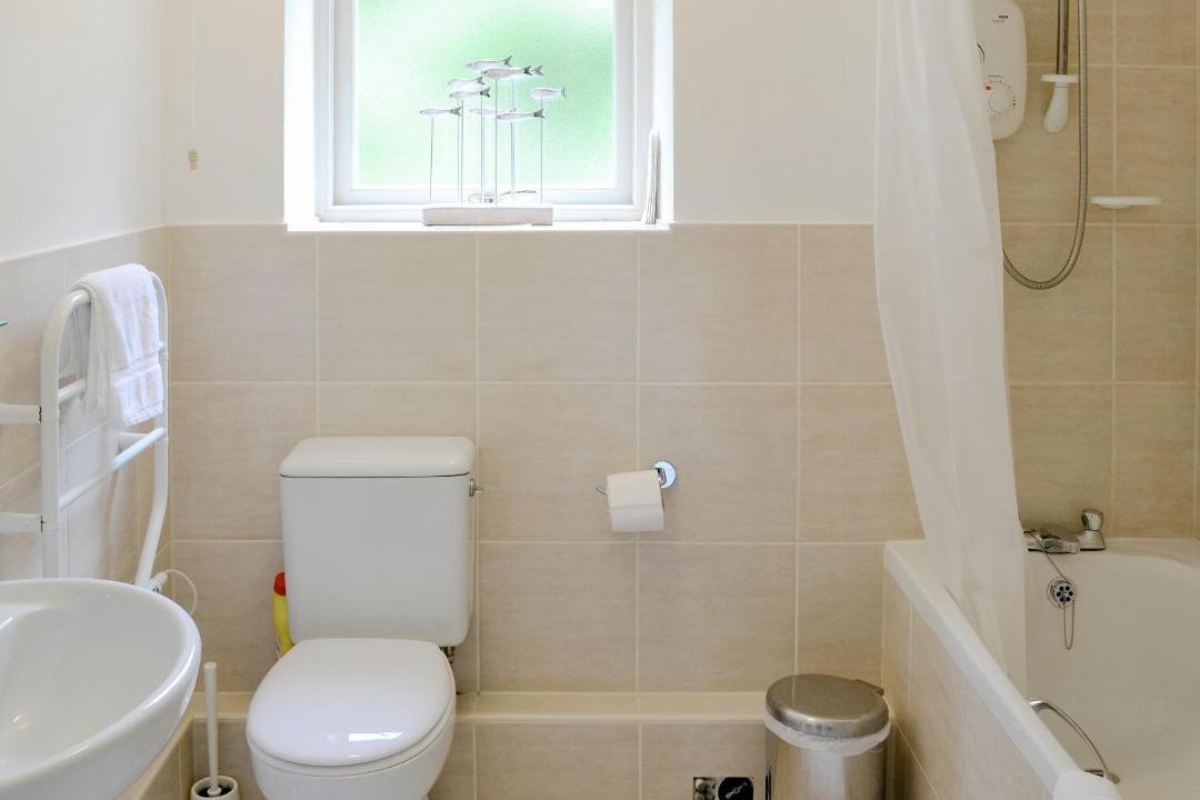 Photo of Others in Saint Kew