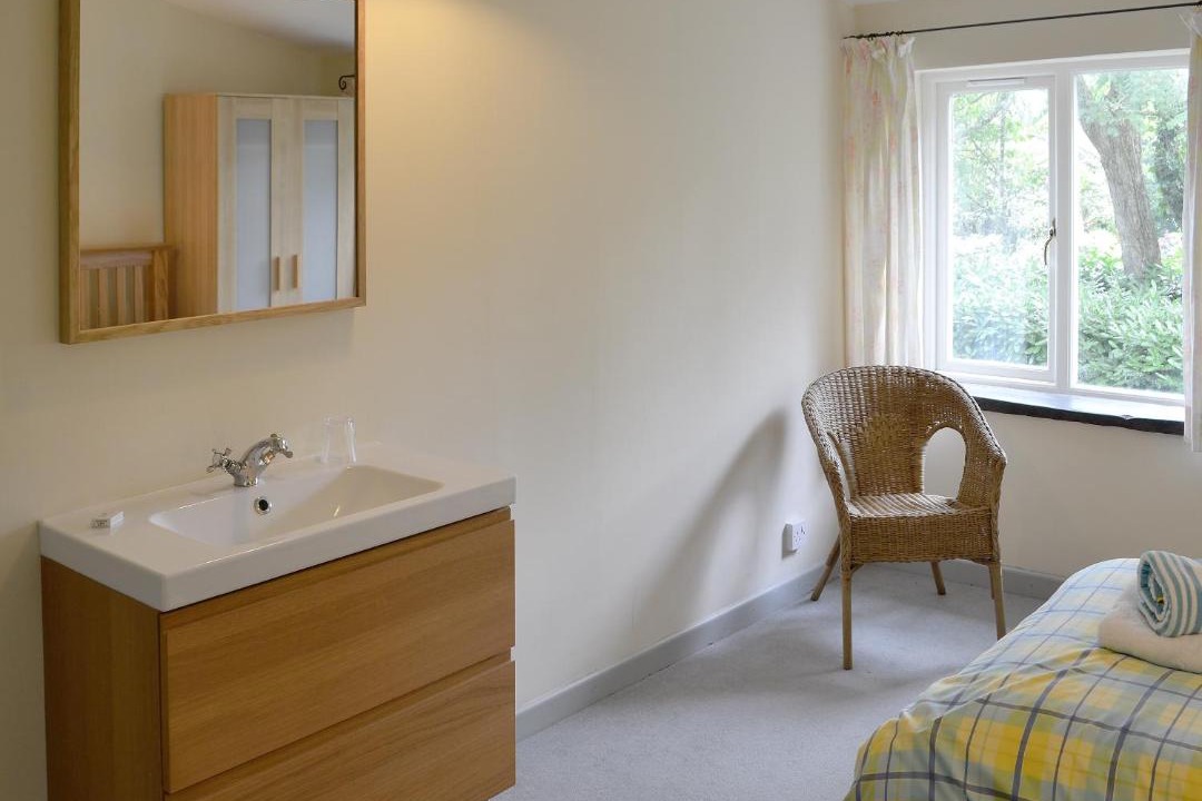 Photo of Others in Saint Kew