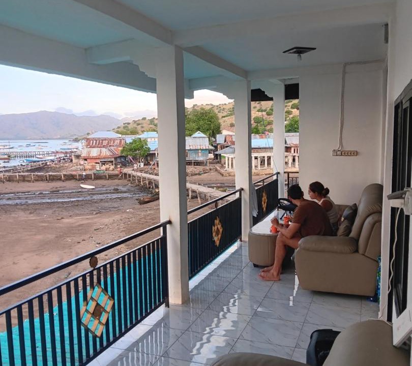 Photo of Others in Komodo